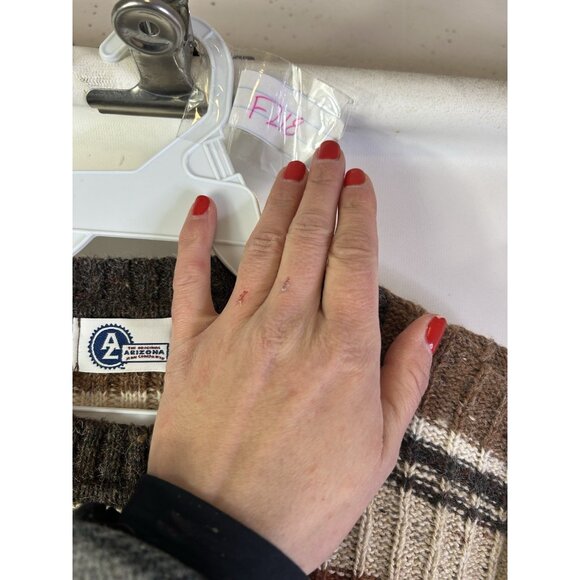 Vintage Y2K Streetwear Grunge Sweater Wool Blend Rainbow Stripe - Picture 5 of 6